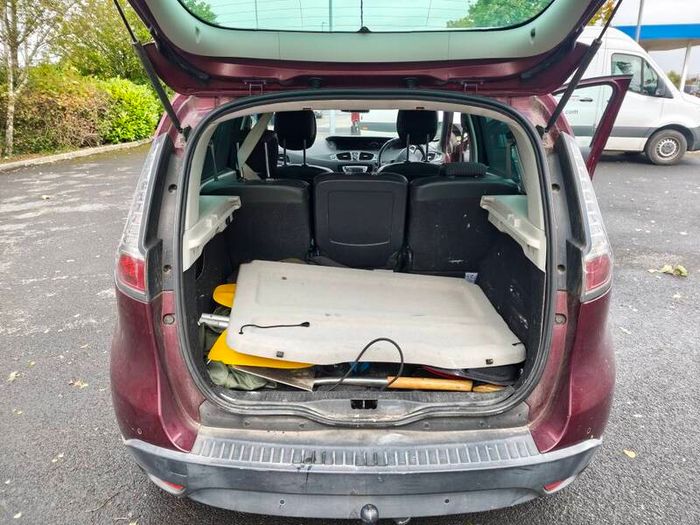 2012 Renault Scenic