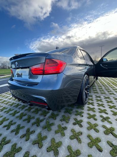 2013 Bmw F30 330d