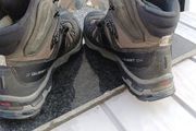 Mens hiking boots