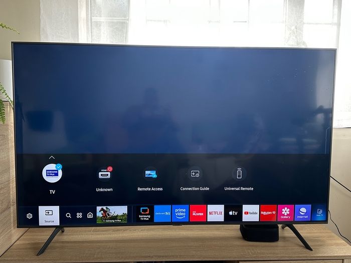 Samsung 4k uhd 65 inch TV