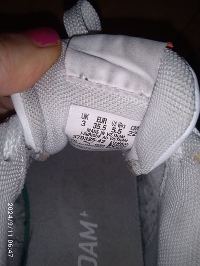 Puma trainers