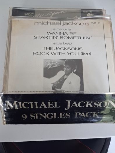 IRISH - Michael Jackson 1983 set - 9 single pack plus extra IRISH PRESS single