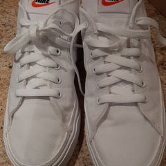 New Nike Court Legacy runner