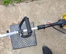 grass strimmer