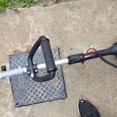 grass strimmer