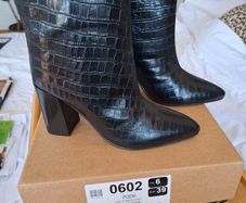 River island mid calf boots