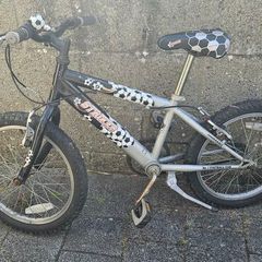 Raleigh Kids Bike - football themed