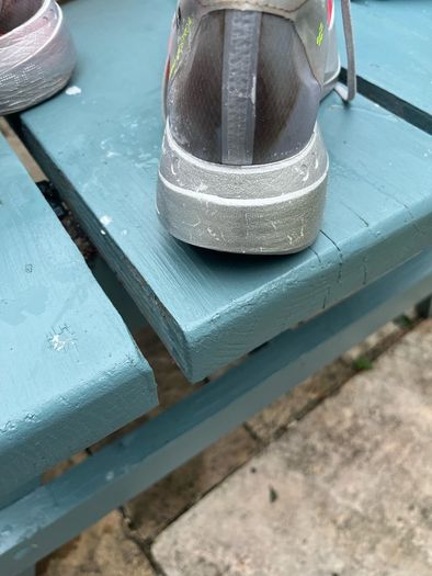 Carbon plated runners