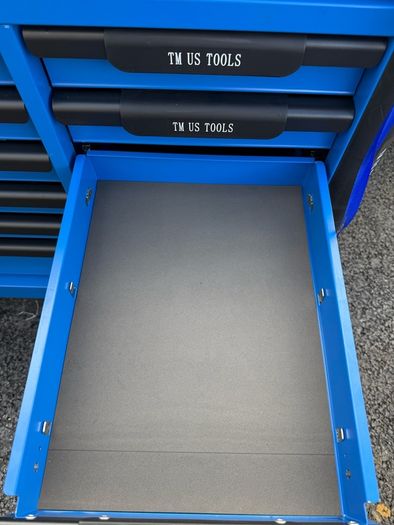 Brand New 12 Drawer Tool Chest Full Of Tools