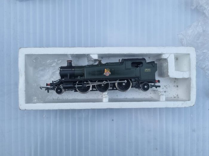00 Gauge train