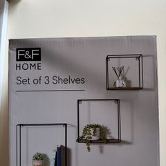 Wall shelf x3