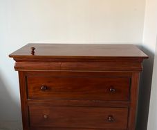 Chest of Drawer