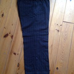 Black trousers Size 38