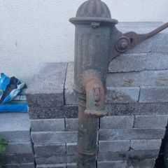 Vintage water pump Jessop Davis enniscorthy