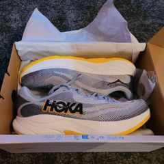 Hoka  mens trainers