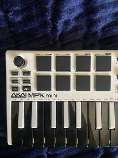 akai mpk mini Mk2