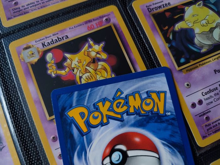 Starmie ! from Base Set 2 ! RARE Near Mint - Mint Condition ! 2000 ! Vintage Pokemon Card !