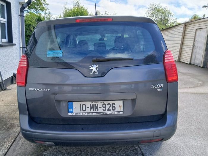 Peugeot 5008 , year 2010