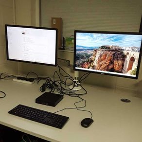 Dual Monitor arms with desk clamp