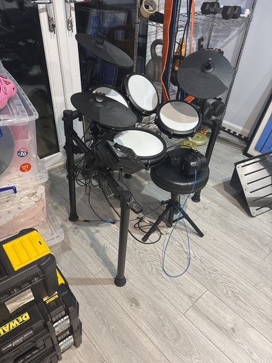 Full electric drum set
