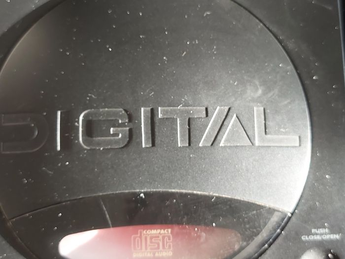 Amstrad Digital Mini HiFi Music System, Model. Micro 1000, Radio, Tape, CD and AUX, all in working order and in very good condition