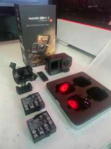 insta360 ace pro 2