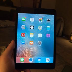 iPad Mini & Belken Keyboard with holder