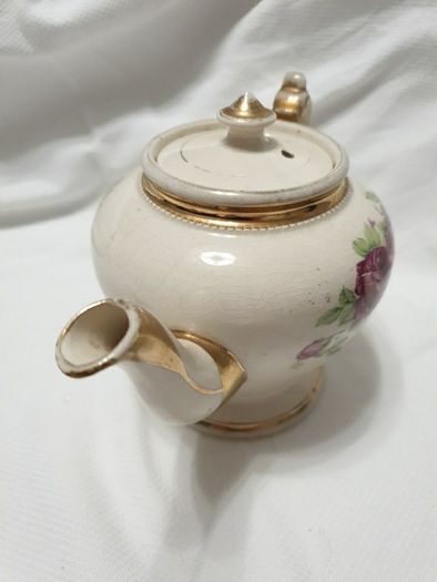 Vintage Tea Pot