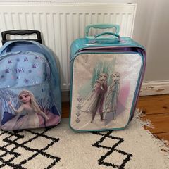 Child suitcases