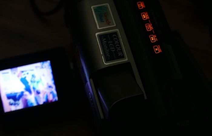 Sony Handycam CCD-TRV64E Hi8 Analogue Camcorder