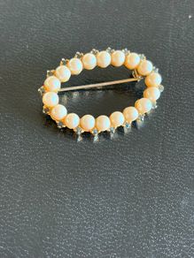 brooch