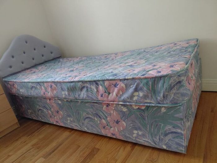 Single bed