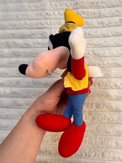 Playskool Disney Goofy approx. 10" (with hat) Plush Vintage Used Please see photos