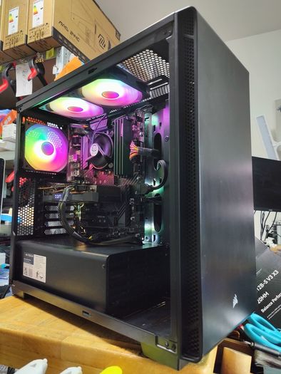 Custom Gaming PC i5 9600KF/24GB RAM/GTX 1080 8GB/ssd+hdd/wifi/W11