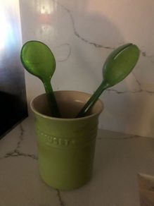 Le Creuset Stoneware Utensil Holder
