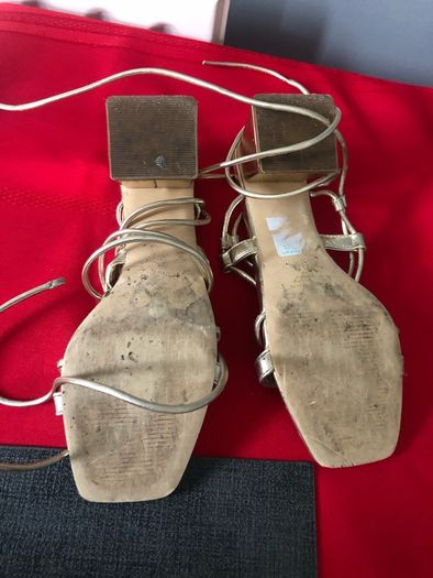 Ladies gold shoes size 4