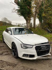 2013 Audi A5 Breaking For Parts