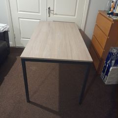 Kitchen table