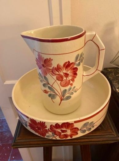 ceramic vintage wash bowls & matching pitchers