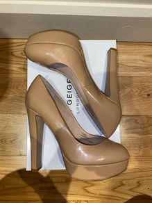 Brand new stunning nude leather platform high heels