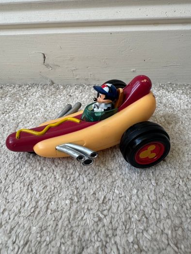 Disney Store Mickey Mouse Racers Disney The Roadster Racers Mickey's Hot Diggity Dogster Ricercar Racer Racing Hotdog approx. 11.5 cm length Used Please see photos