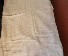 BNWT - Traits Paris cotton designer shaw/scarf