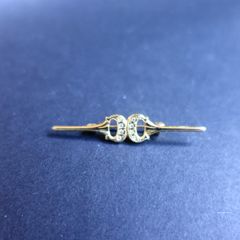 Vintage gold tone faux gold brooch