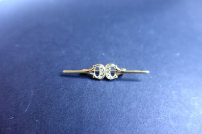 Vintage gold tone faux gold brooch