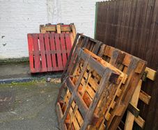 Free Wooden Pallets