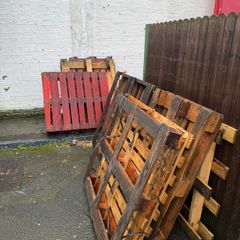 Free Wooden Pallets