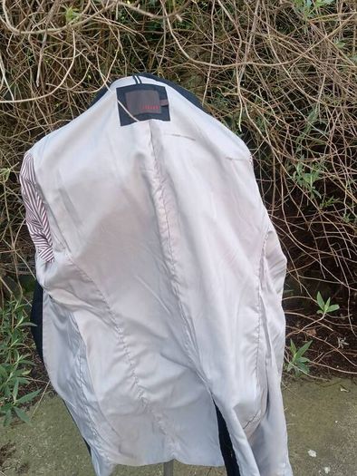 Feraud Spring Mac(New with Tags)