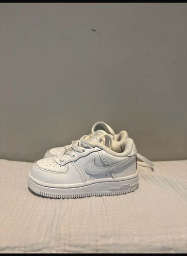 kids trainers