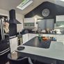 full kitchen Image 4