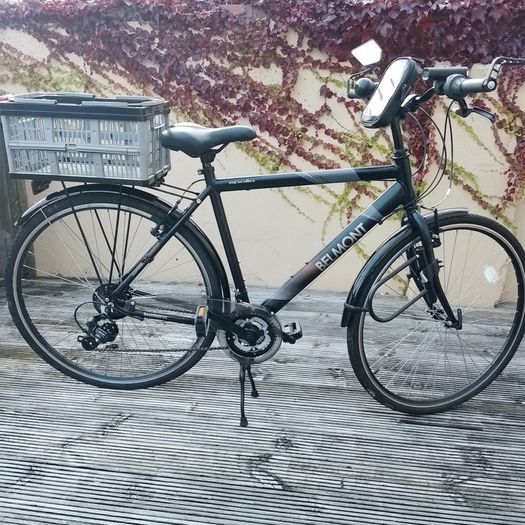 Men's Bike, Hybrid, Over 100 Euro of Extras!